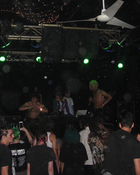 224Creatives: ChinoBxnds